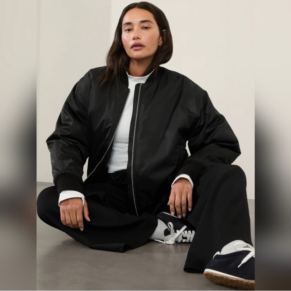 Athleta Women's Black Sateen Bomber Jacket size L